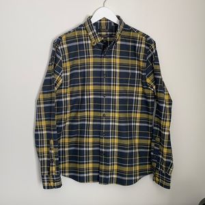 Banana Republic Men’s Medium Ultra Soft Flannel Shirt